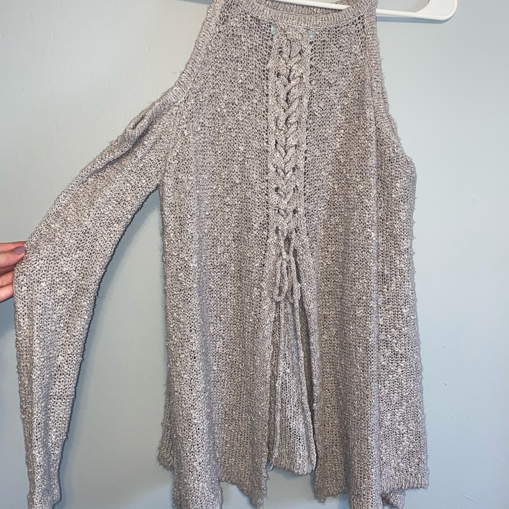 Long sleeve sweater